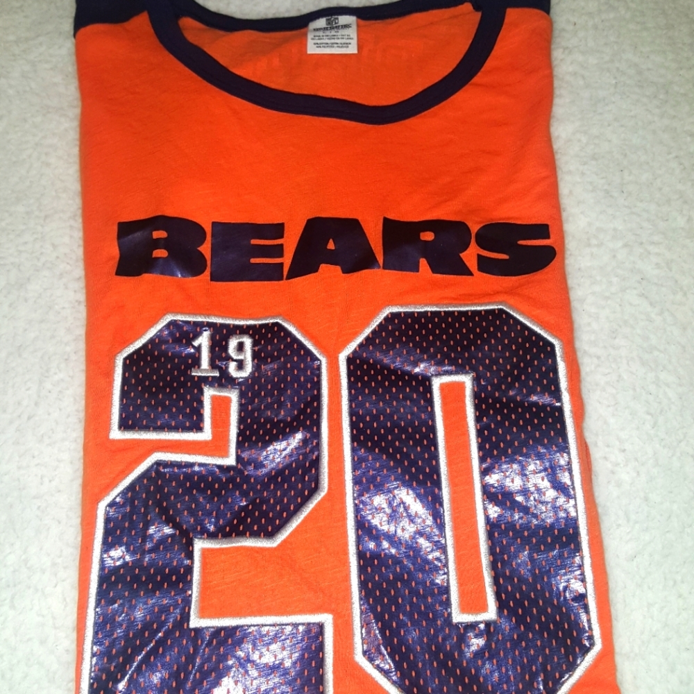 🔶🔷#DaBears long sleeve shirt from Pink ... It stretches & comfortable 😌😊